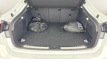 2025 Audi 2.0 e-hybrid5.9kWh Technik Saloon S Tronic quattro Euro 6 5-door (White) - Image: 28