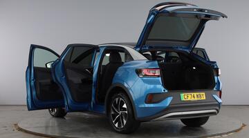 2025 Volkswagen Pro 77kWh Match Auto 5-door (Unlisted) - Image: 11