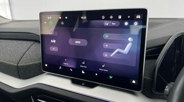 2024 Škoda TSI e-TEC MHEV SE DSG Euro 6 5-door (5 Seat) (Gold) - Image: 28