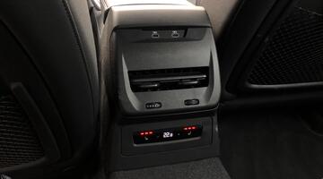 2024 Audi 2.0 TDI Edition 1 S Tronic Euro 6 5-door (Black) - Image: 22