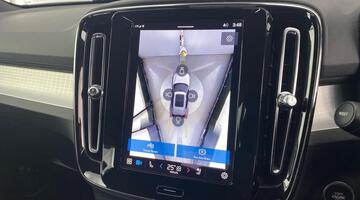 2023 Volvo 2.0 B3 MHEV Plus DCT Auto Euro 6 5-door (Black) - Image: 31