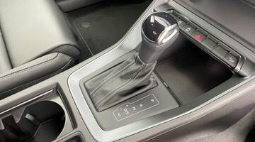 2025 Audi TFSI CoD 35 S line S Tronic Euro 6 5-door (Black) - Image: 12