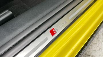 2023 Audi TFSI 35 Black Edition Sportback S Tronic Euro 6 5-door (Yellow) - Image: 23