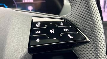 2025 Audi 100kWh Performance Launch Edition Auto 5-door (Blue) - Image: 14