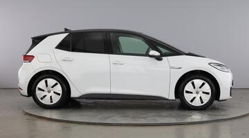 2022 Volkswagen Pro Performance 58kWh Family Auto 5-door (White) - Image: 4