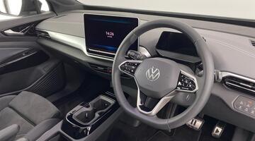 2025 Volkswagen Pro 77kWh Black Edition Auto 5-door (Black) - Image: 6