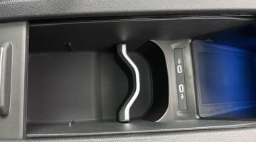 2023 Volkswagen Pro Performance 77kWh Max Auto 5-door (Multicolour) - Image: 14