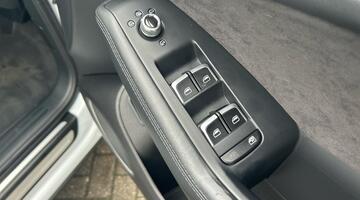 2016 Audi 2.0 TDI S line Plus S Tronic quattro Euro 6 5-door (Grey) - Image: 14