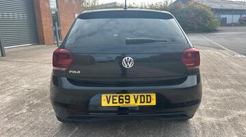 2020 Volkswagen 1.0 EVO beats Euro 6 5-door (Black) - Image: 19