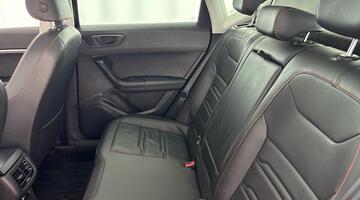 2022 SEAT 2.0 TDI FR Sport Euro 6 5-door (Black) - Image: 39