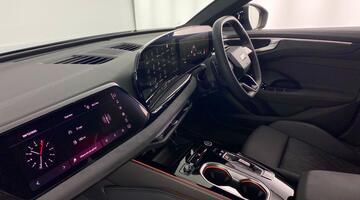 2025 Audi 2.0 TDI Launch Edition S Tronic quattro Euro 6 5-door (Blue) - Image: 2