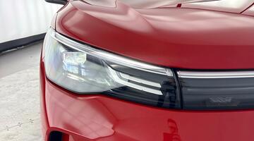 2025 Volkswagen ETSI MHEV Life DSG Euro 6 5-door (Red) - Image: 39