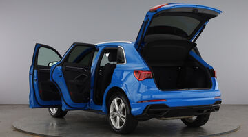 2019 Audi 2.0 TFSI 40 S line S Tronic quattro Euro 6 5-door (Blue) - Image: 11