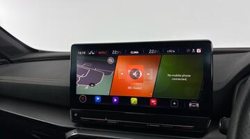 2022 CUPRA TSI V2 DSG Euro 6 5-door (White) - Image: 17