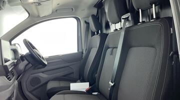 2025 Volkswagen T32 65kWh Commerce Pro Auto RWD SWB 5-door (Grey) - Image: 36