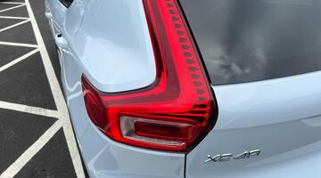 2025 Volvo 2.0 B4 MHEV Ultra Dark DCT Auto Euro 6 5-door (Blue) - Image: 20