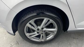 2022 Volkswagen 1.0 TSI R-Line DSG Euro 6 5-door (Silver) - Image: 26