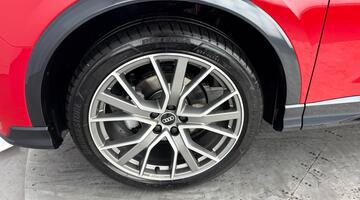 2025 Audi TFSI CoD 35 Black Edition S Tronic Euro 6 5-door (Red) - Image: 31