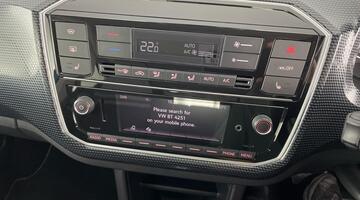 2022 Volkswagen 36.8kWh Auto 5-door (Blue) - Image: 25