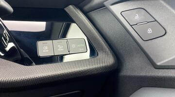 2025 Audi TFSI 35 Black Edition Sportback S Tronic Euro 6 5-door (Green) - Image: 24