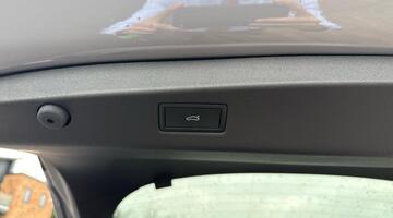 2025 Volkswagen 86kWh GTX Fastback Auto 4Motion 5-door (Grey) - Image: 18