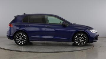 2023 Volkswagen TSI Life Euro 6 5-door (Blue) - Image: 4
