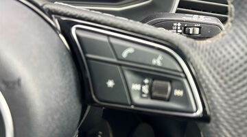 2025 Audi 1.0 TFSI 30 S line Sportback S Tronic Euro 6 5-door (Red) - Image: 20