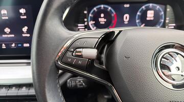 2022 Škoda TSI ACT SE L Euro 6 5-door (Grey) - Image: 23