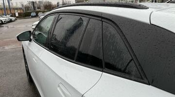 2025 Volkswagen Pro 77kWh Match Auto 5-door (White) - Image: 32