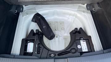 2023 Volkswagen 1.0 TSI Life Euro 6 5-door (Grey) - Image: 13