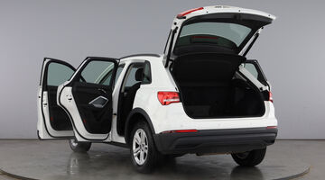 2022 Audi TFSIe 45 Technik S Tronic Euro 6 5-door 13kWh (White) - Image: 11