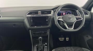 2022 Volkswagen TSI R-Line DSG Euro 6 5-door (Black) - Image: 8