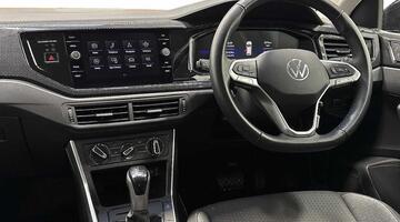 2024 Volkswagen 1.0 TSI Life DSG Euro 6 5-door (Black) - Image: 2