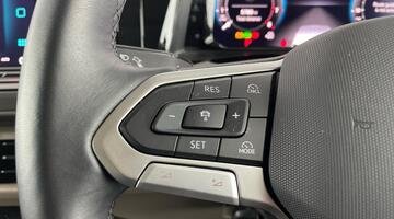 2024 Volkswagen 2.0 TSI Coast DSG Euro 6 4-door (Black) - Image: 23