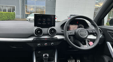 2025 Audi TFSI CoD 35 S line S Tronic Euro 6 5-door (Black) - Image: 10
