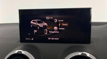 2022 Audi 2.0 TFSI 40 Black Edition S Tronic quattro Euro 6 5-door (Black) - Image: 18