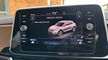 2022 Volkswagen TSI R-Line DSG Euro 6 5-door (Black) - Image: 19