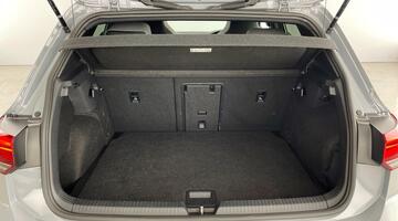 2023 Volkswagen 2.0 TDI R-Line DSG Euro 6 5-door (Grey) - Image: 29