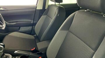 2025 Volkswagen 1.0 TSI Match Euro 6 5-door (Grey) - Image: 33