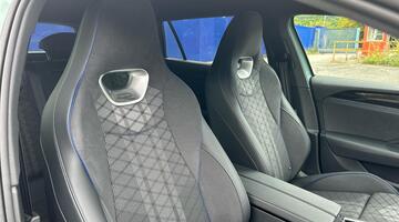 2025 Volkswagen TSI eHybrid 19.7kWh R-Line DSG Euro 6 5-door (Green) - Image: 25