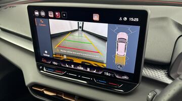 2025 CUPRA 2.0 TSI VZ1 DSG 4-doorive Euro 6 5dr (Black) - Image: 30