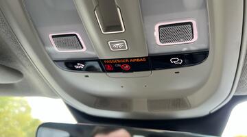 2025 Volvo 2.0 B4 MHEV Ultra Dark DCT Auto Euro 6 5-door (Blue) - Image: 52