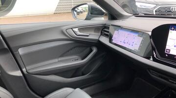 2024 Audi 2.0 TDI Edition 1 S Tronic Euro 6 5-door (Black) - Image: 43