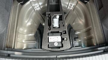 2022 SEAT TSI EVO FR Euro 6 5-door (Black) - Image: 14