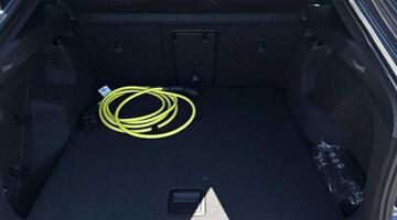 2024 CUPRA 77kWh VZ2 SUV Coupe Auto 4-doorive 5dr (Blue) - Image: 14