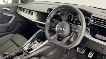 2025 Audi TFSI 30 S line S Tronic Euro 6 4-door (Green) - Image: 6