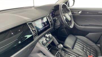 2024 Škoda 2.0 TDI Laurin & Klement DSG 4WD Euro 6 5-door (7 Seat) (Black) - Image: 2