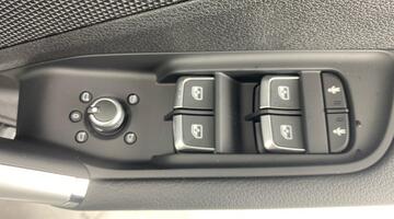 2025 Audi 1.0 TFSI 30 Sport Euro 6 5-door (White) - Image: 19