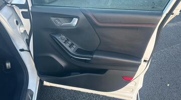 2020 Ford 1.0T EcoBoost MHEV ST-Line X Euro 6 5-door (White) - Image: 9