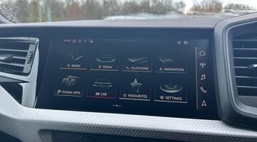 2025 Audi 1.0 TFSI 30 S line Sportback S Tronic Euro 6 5-door (Blue) - Image: 7